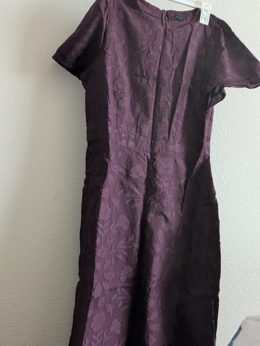 Ann Taylor Plum Floral Jacquard Sheath Dress